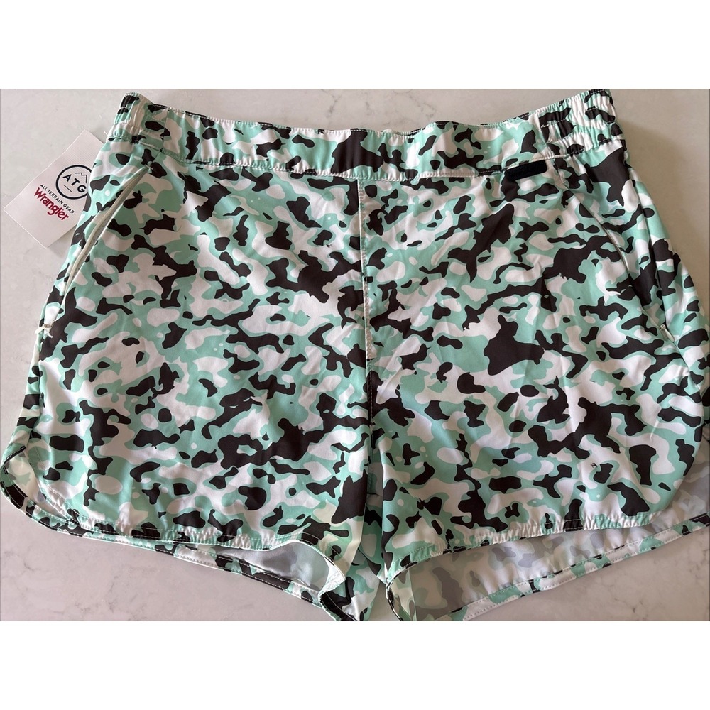 Wrangler Atg Performance Camo Shorts Athletic Womens XL Angler Elastic Waist
